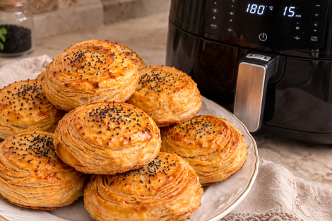 Airfryerde 15 Deqiqeye Qoqal