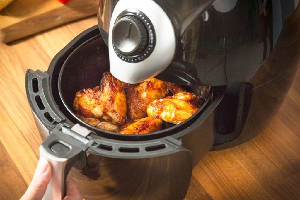 Аэрофритюрница рецепты. Воздухофритюрница rosou Air Fryer oa2 - без масла (черный). Разборка Аэрофритюрницы. Аэрофритюрница жир грязная.