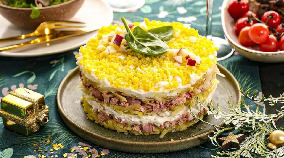 bayram sufresine almali mimoza salati1