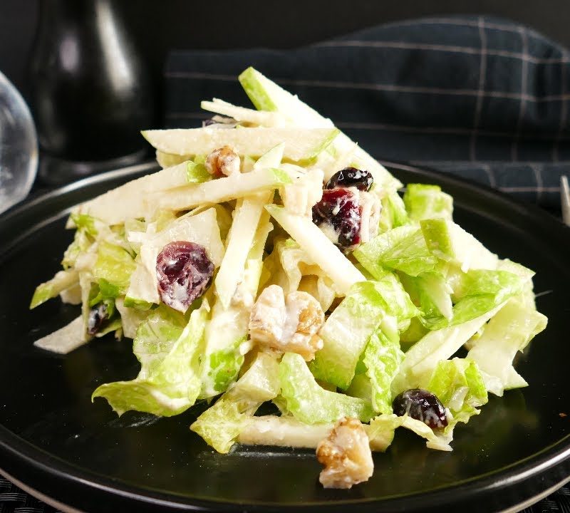 elit restoranların sevimli waldorf salatı