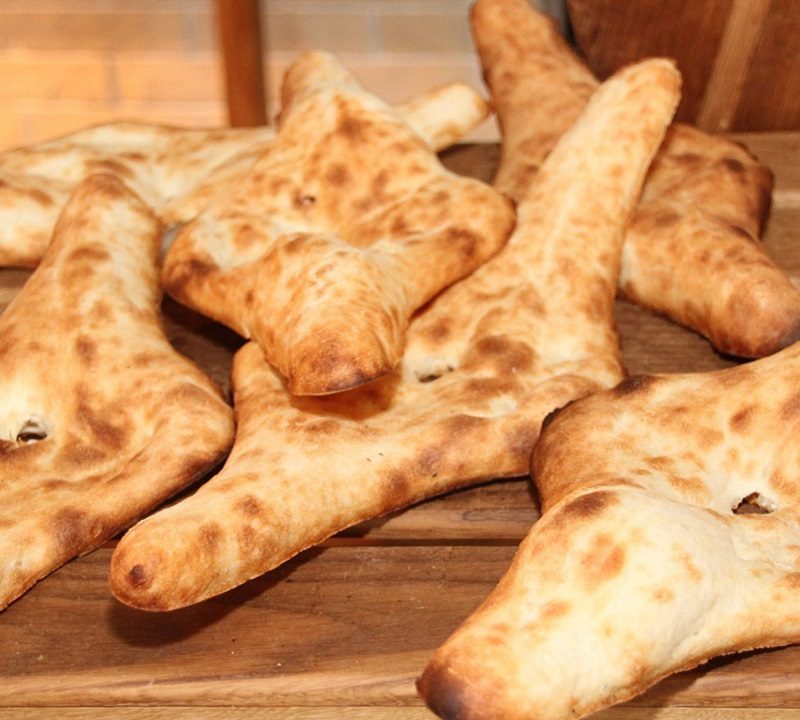 gurcu metbexinin qılınc coreyi soti puri