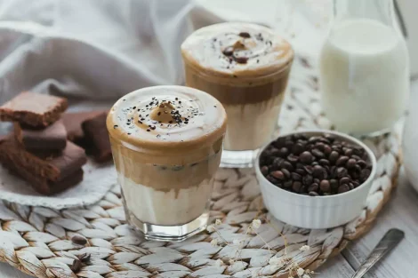 hem faydalı hem dadlı icki ballı qehve