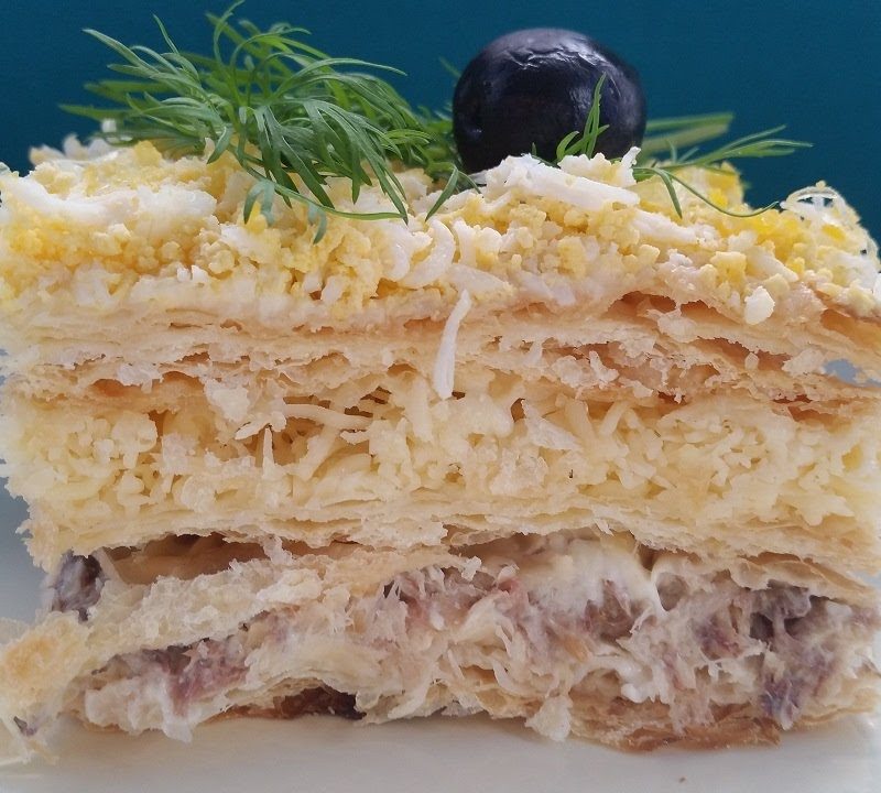 proteinle zengin baliqli yuxa salati