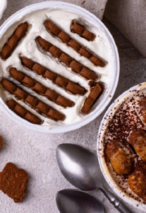 sosial sebekeleri feth eden yapon deserti